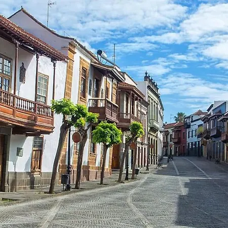 En